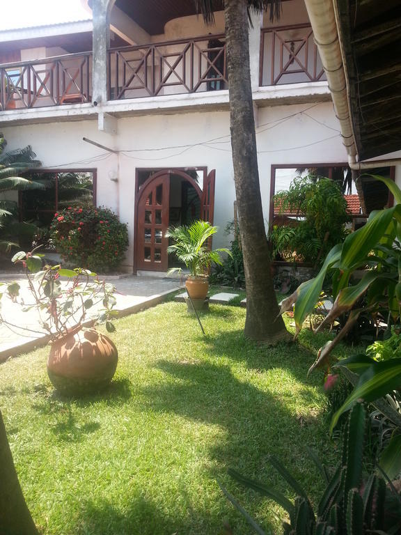Laparadiseinn Acra Exterior foto