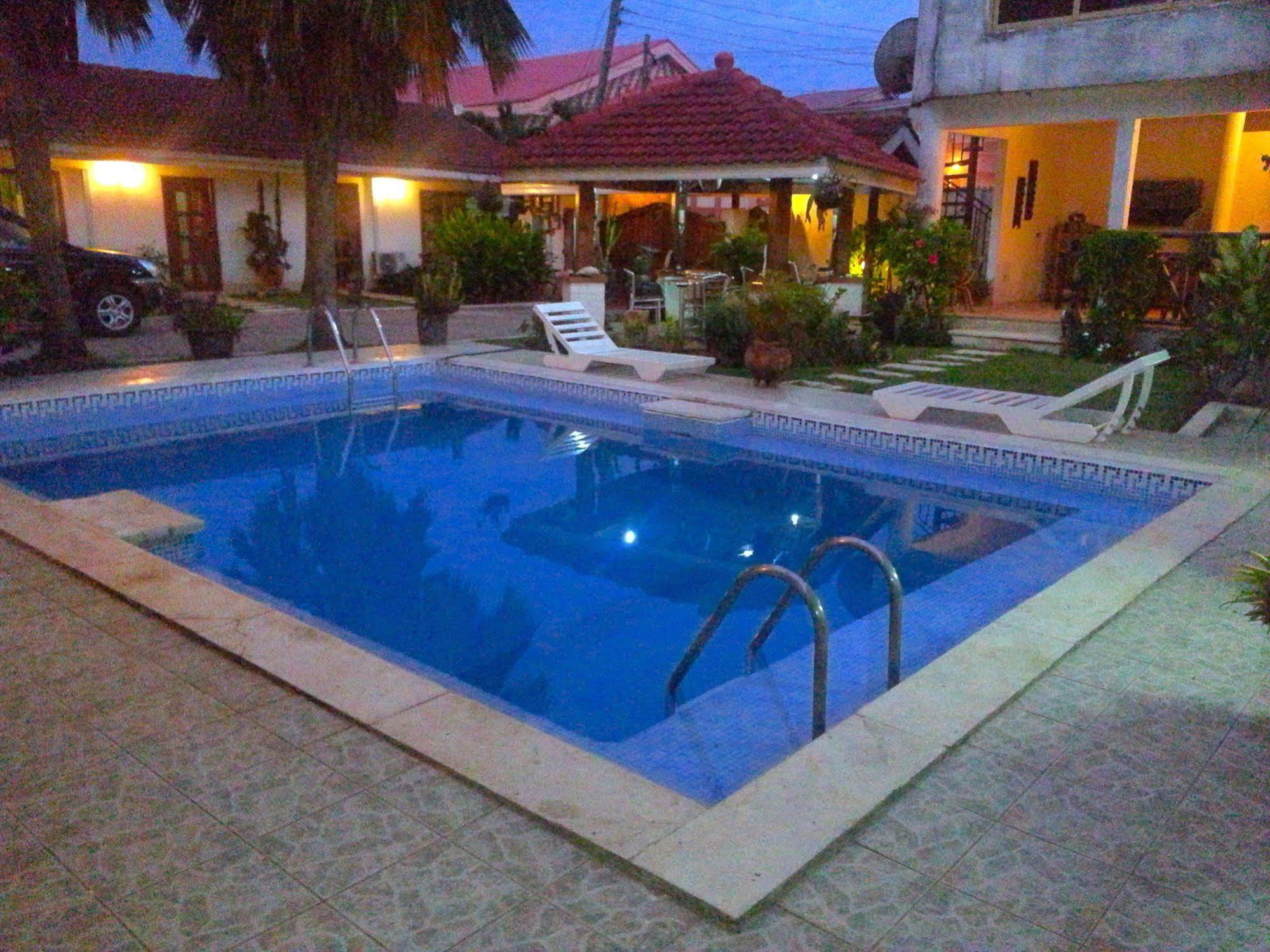 Laparadiseinn Acra Exterior foto